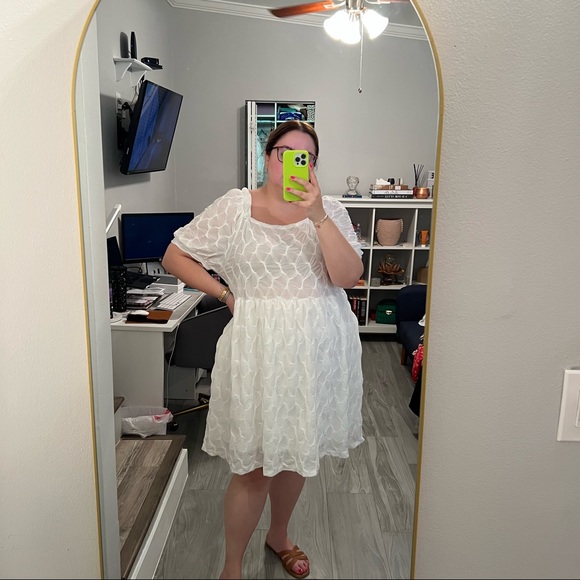 Chic Soul Dresses & Skirts - Chic Soul White Textured Dress